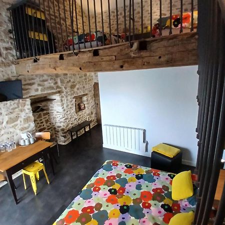 Les Chambres Du Couraud Saint-Aubin-des-Ormeaux Esterno foto